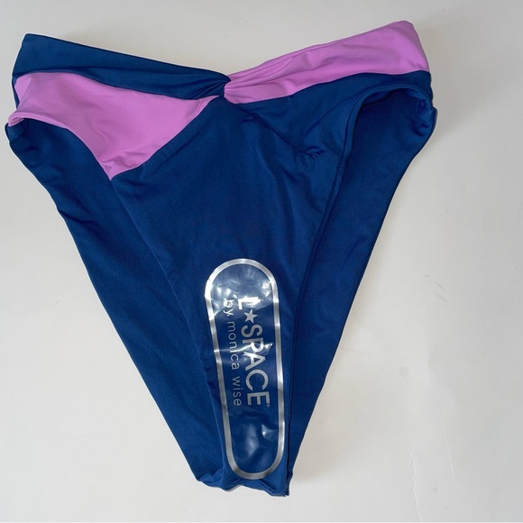 L*Space Nancy Lee Bottom Bitsy - Picture 5 of 7